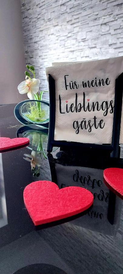 Ferienwohnung "Blick Mylau" - Naehe Freizeitpark Plohn & Weltgroesster Ziegelsteinbruecke رايشنباخ إم فوغتلاند المظهر الخارجي الصورة